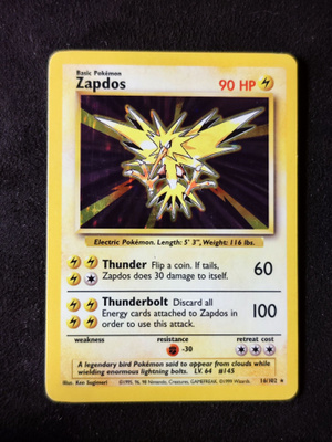 Pokémon-kortti Zapdos 16