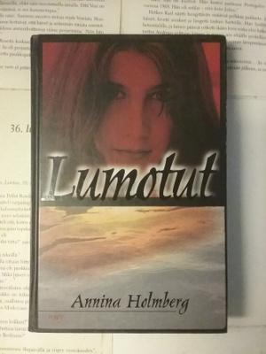 Annina Holmberg - Lumotut (sid.)