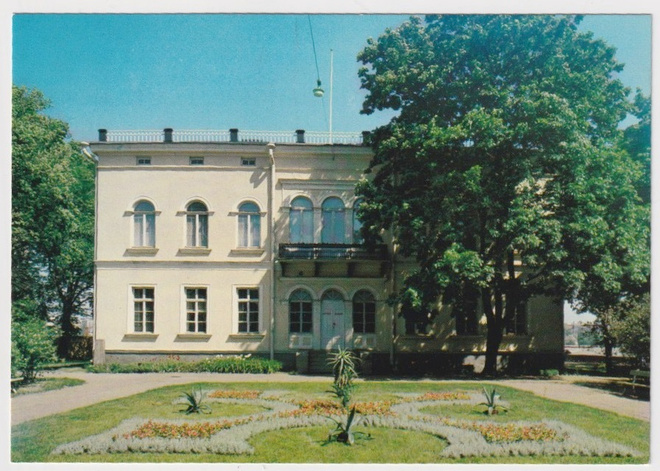 Helsinki: Hakasalmen huvila