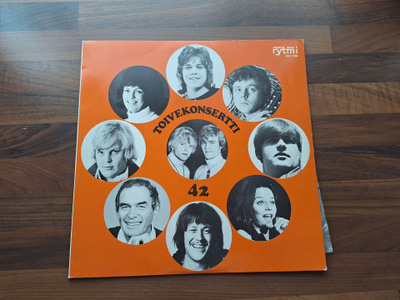 TOIVEKONSERTTI 42 Irwin Goodman, Markku Aro ym.  LP