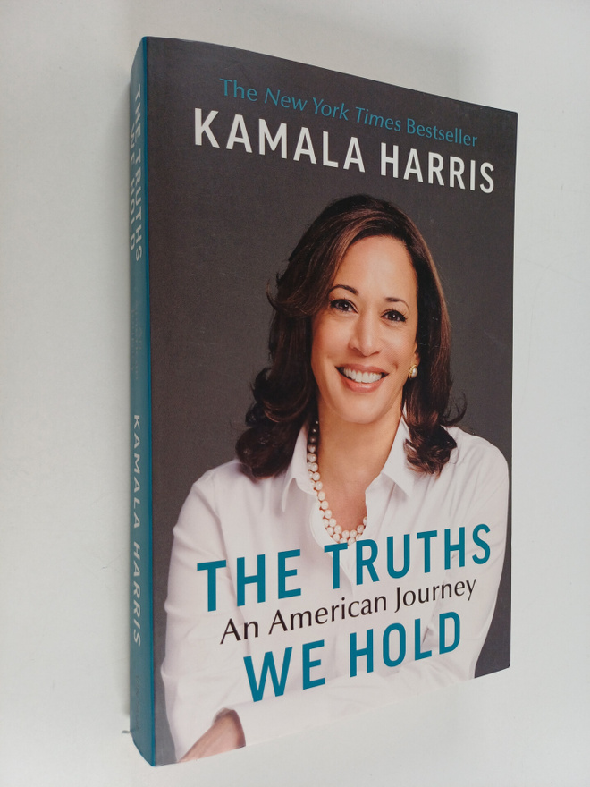 Kamala Harris : The Truths We Hold - An American Journey