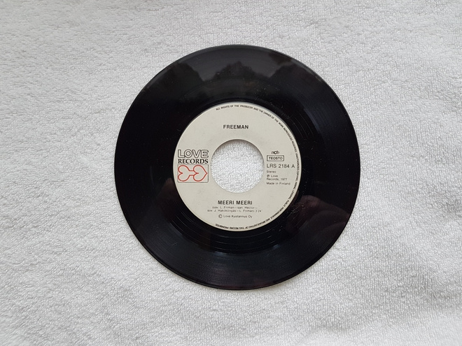 Freeman – Meeri Meeri / Ensi Suudelmain 7" single