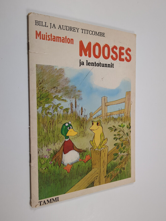 Bill Titcombe : Muistamaton Mooses ja lentotunnit
