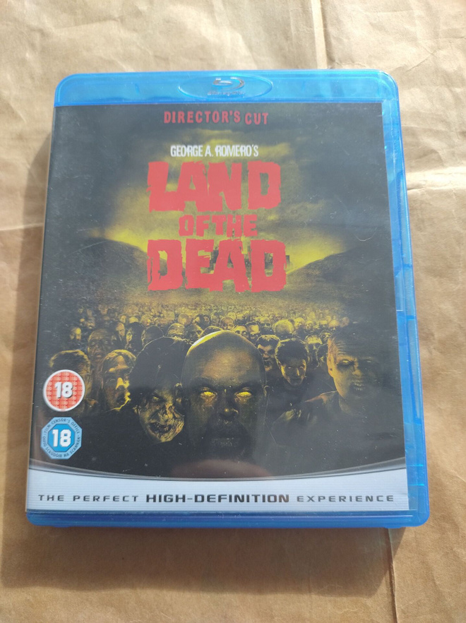 Land of The Dead director's cut  (Bluray)