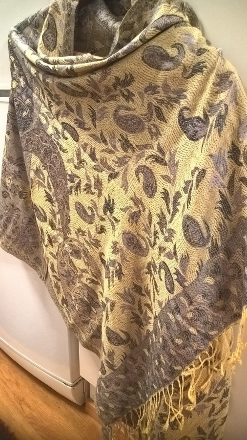 Isokokoinen viskoosi-silkki-acryl Huivi / Kaulahuivi /Shaali