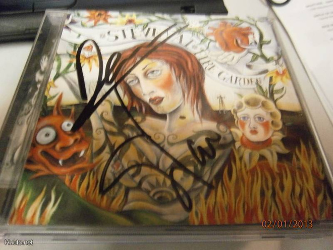 STEVE VAI - FIRE GARDEN CD TOWNSEND JA VAI NIMMAREILLA