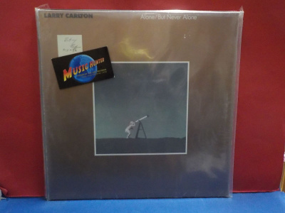 LARRY CARLTON - ALONE BUT NEVER ALONE EX-/EX- EU -86 LP