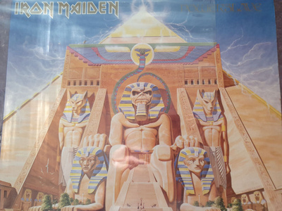 Iron maiden powerslave 1984