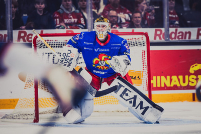 Jokerit Game worn -pelipaita | 32 Karhunen