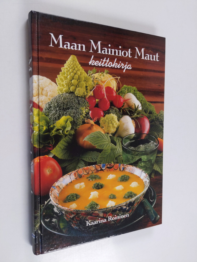Kaarina Roininen : Maan mainiot maut
