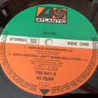 AC / DC - Nervous Shakedown - pikkukuva 2