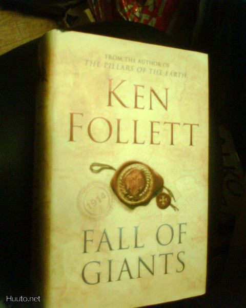 Ken Follett FALL OF GIANTS ( 2010 ) Sis. postikulut