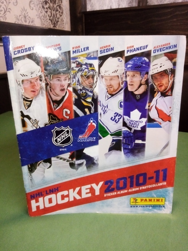 NHL LNH HOCKEY 2010-11 STICKER ALBUM PANINI ( 189 TARRAA)