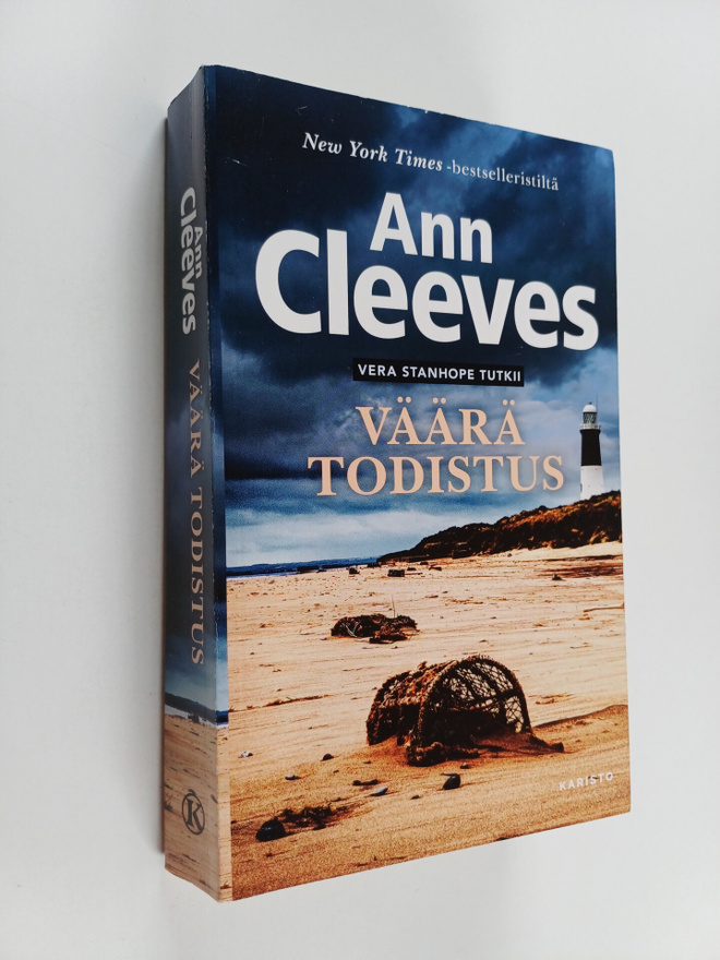 Ann Cleeves : Väärä todistus