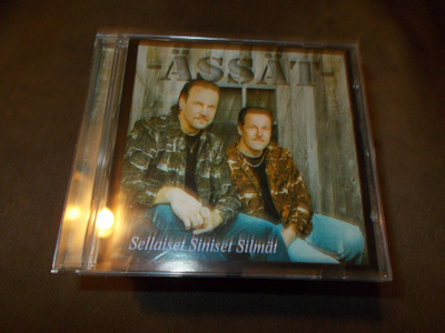 CD ÄSSÄT ** SELLAISET SINISET SILMÄT **