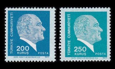Turkki 2429-30 ** Käyttösarja Atatürk (1977)