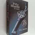 E. L. James : Fifty Shades Freed - pikkukuva 1