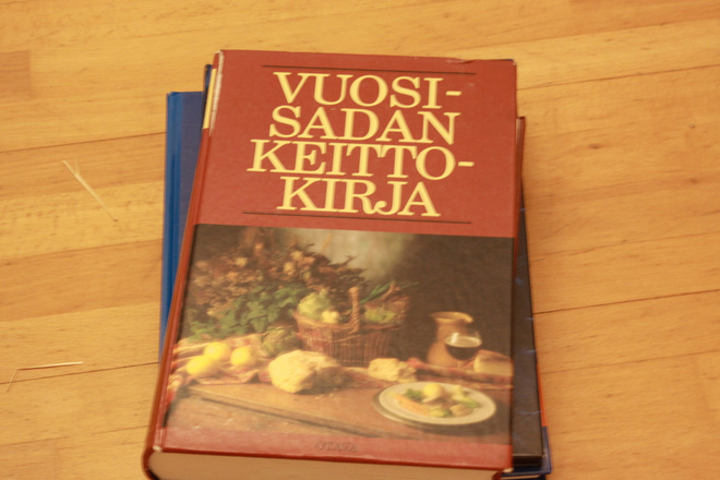 Vuosisadan keittokirja A4