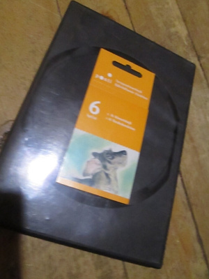 2008 Koiria  vihko  postituore