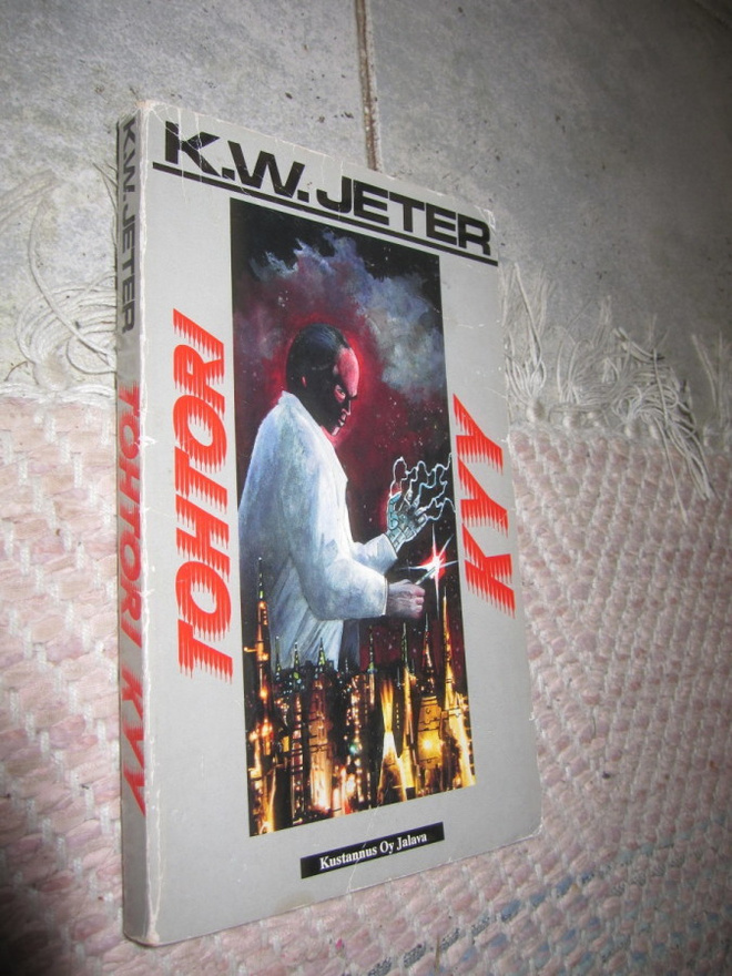 K.W.JETER : tohtori kyy ( jalavan scifi !!