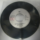 SE - MÄ HALUAN ELÄÄ / MITÄ ME TEHDÄÄN 7'' VG+ - pikkukuva 2