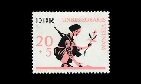 DDR 1220 ** Voittamaton Vietnam (1966)