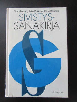 Sivistyssanakirja 10000 hakusanan kattava kirja.