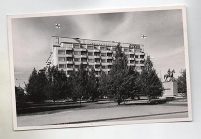 Lahti: Asematori ja Mannerheimin patsas