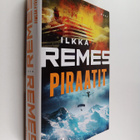 Ilkka Remes : Piraatit ; Pimeän pyöveli (yhteisnide) - pikkukuva 1