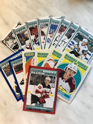 2021-22 O-Pee-Chee Update Base/Blue/Red/Retro alkaen 0,50e