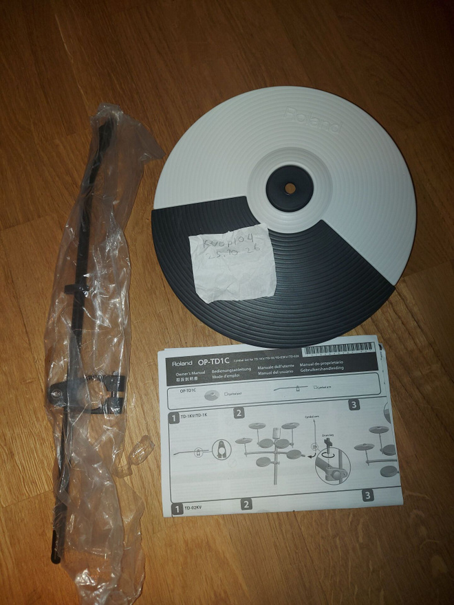 Toimiva Roland OP-TD1C -symbaali