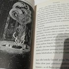 J. R. R. Tolkien - Hobitti - kuv. Tolkien - Kovakansi - pikkukuva 5