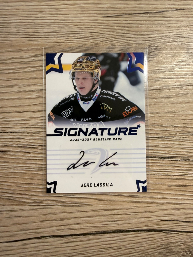 Blueline 26-27 Signature rare Lassila JYP