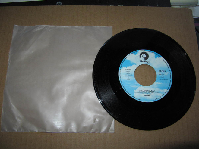 Taiska 7" Kielletyt käskyt/Systeemi v.1981