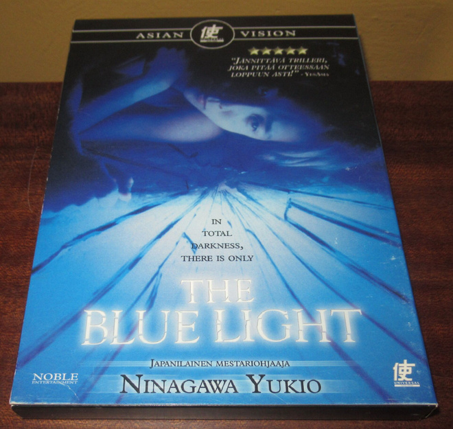 The Blue Light trilleri, jännitys dvd, Suomi teksti