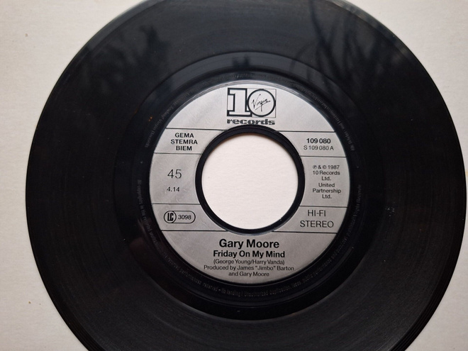 GARY MOORE - FRIDAY ON MY MIND 7 " Single