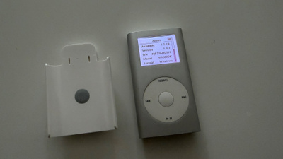 Apple iPod Mini 2nd Gen 4GB Silver
