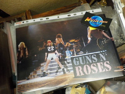 GUNS N ROSES GILBY CLARKEN NIMIKIRJOITUS