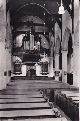 Urut, Muiden (NH). e257