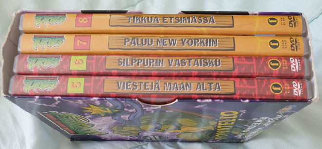 Turtles Donatello dvd kokoelma sisältää 14 jaksoa!