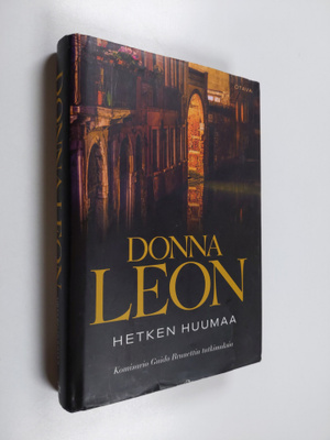 Donna Leon : Hetken huumaa
