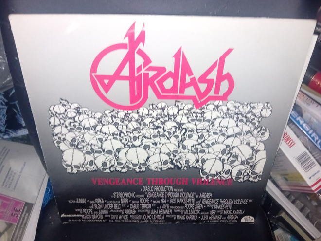 12" maxisingle Airdash : Vengeance through violance