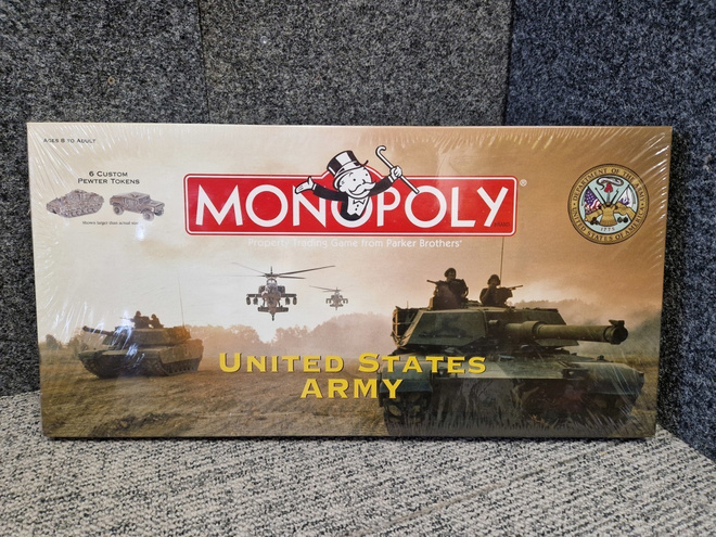 Monopoly United States Army .Uusi 2002 Hasbro