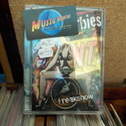 THE KILLER BARBIES - FREAKSHOW DVD + BONUS CD - pikkukuva 1
