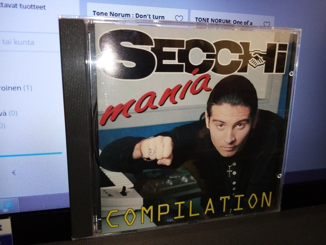 CD SECCHI : Mania Compilation ( SIS POSTIKULU )