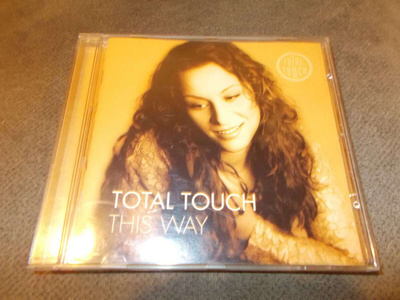 CD TOTAL TOUCH ** THIS WAY **
