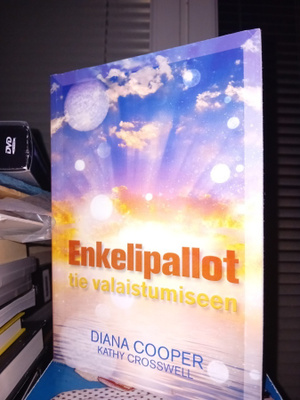 Diana Cooper  :  Enkelipallot ( SIS POSTIKULU  )