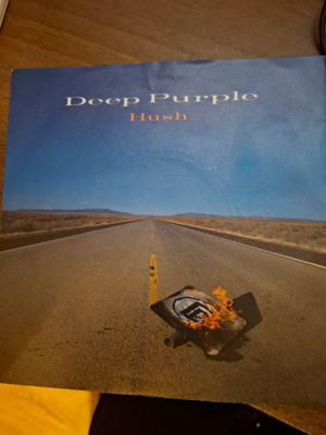 7`Deep Purple - Hush / Dead Or Alive