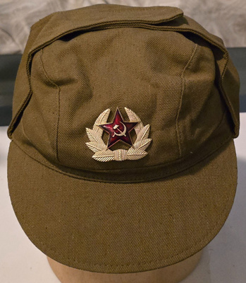 Neuvostoliiton armeijan kenttälakki 1985