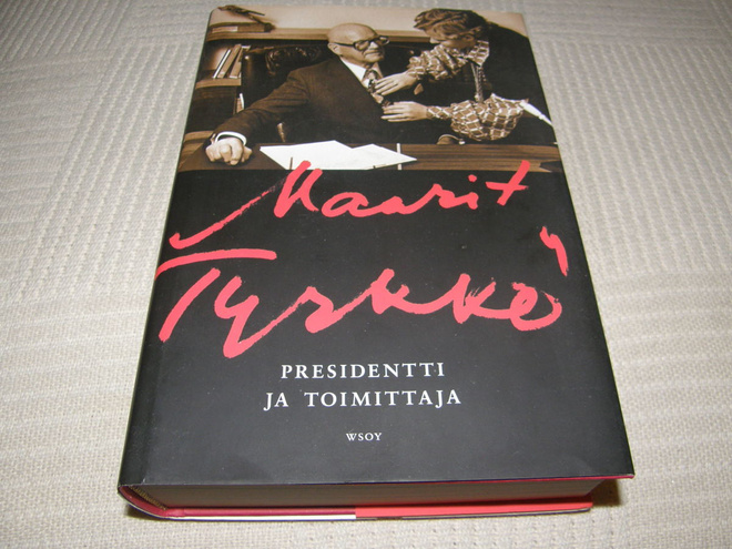 Maarit Tyrkkö Presidentti ja toimittaja  -sid
